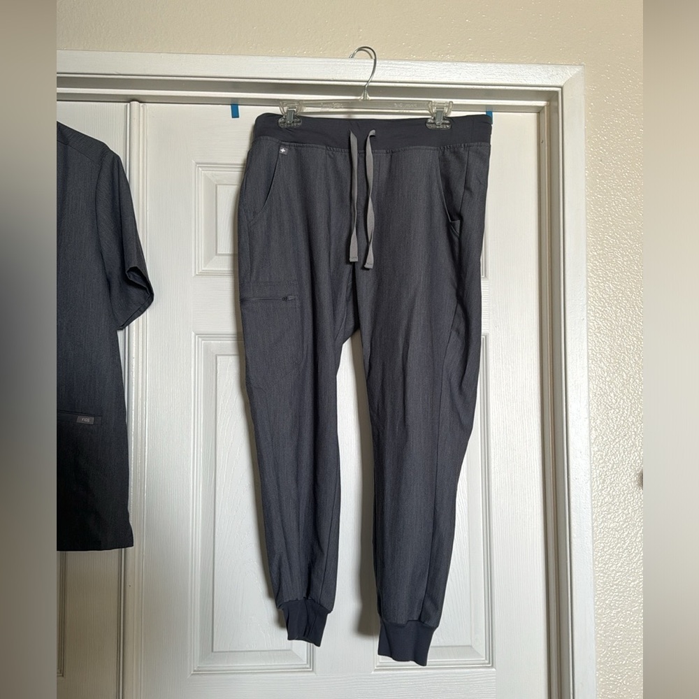 Figs Zamora Scrub Joggers
